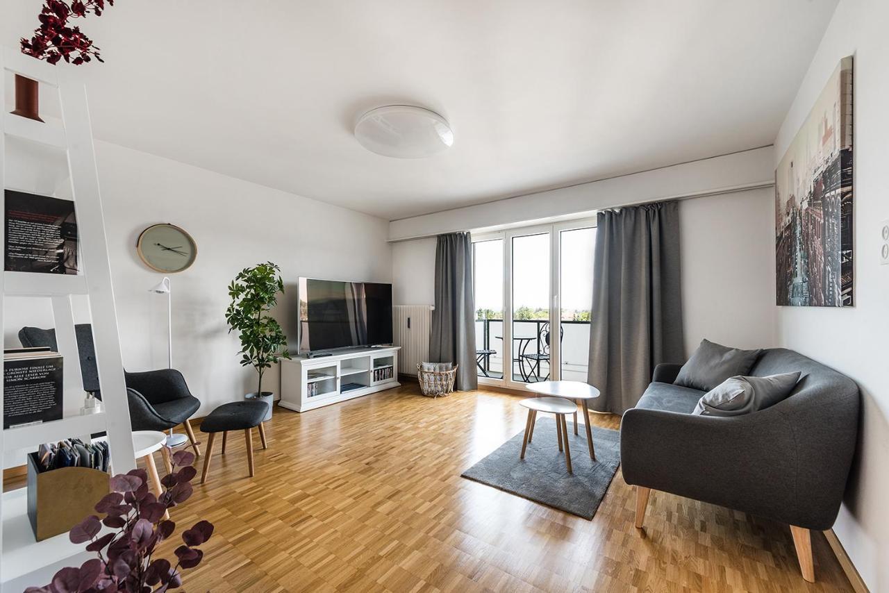 Soho 8 !Lake-Mountain View & Free Parking! Kreuzlingen Exteriör bild