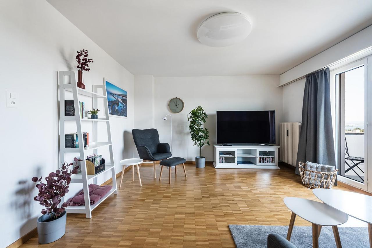 Soho 8 !Lake-Mountain View & Free Parking! Kreuzlingen Exteriör bild